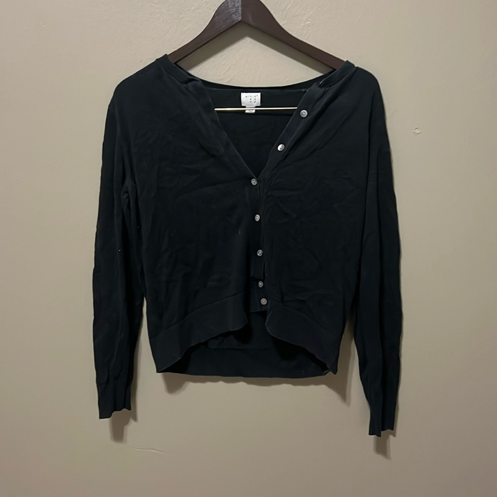 Long Sleeve Black button up cardigan ★